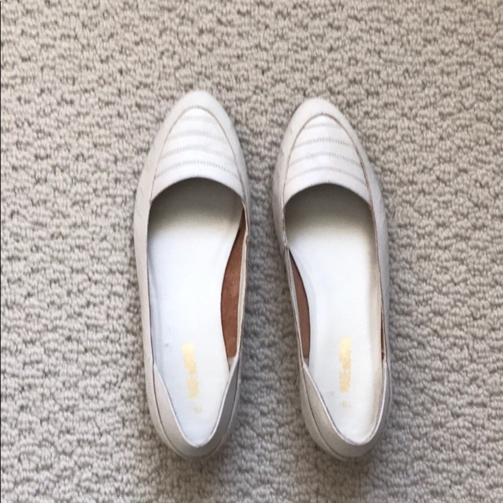 Reduced Ivory Flats w/Low Wedge Hardly Worn -Sz 7